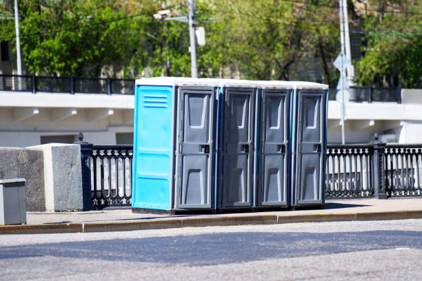 Best Portable restroom trailer rental  in Lynn Haven, FL